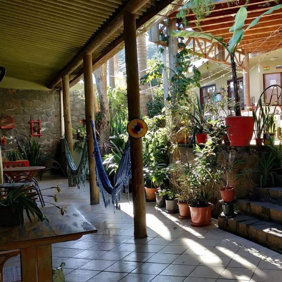 Joaquina 433 - Pousada Floripa ฟลอเรียนอโปลิส ภายนอก รูปภาพ