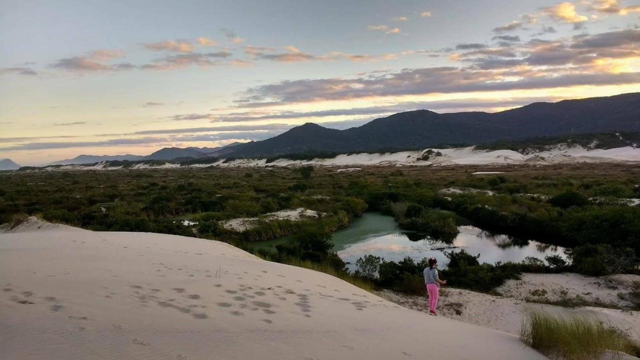 Joaquina 433 - Pousada Floripa ฟลอเรียนอโปลิส ภายนอก รูปภาพ